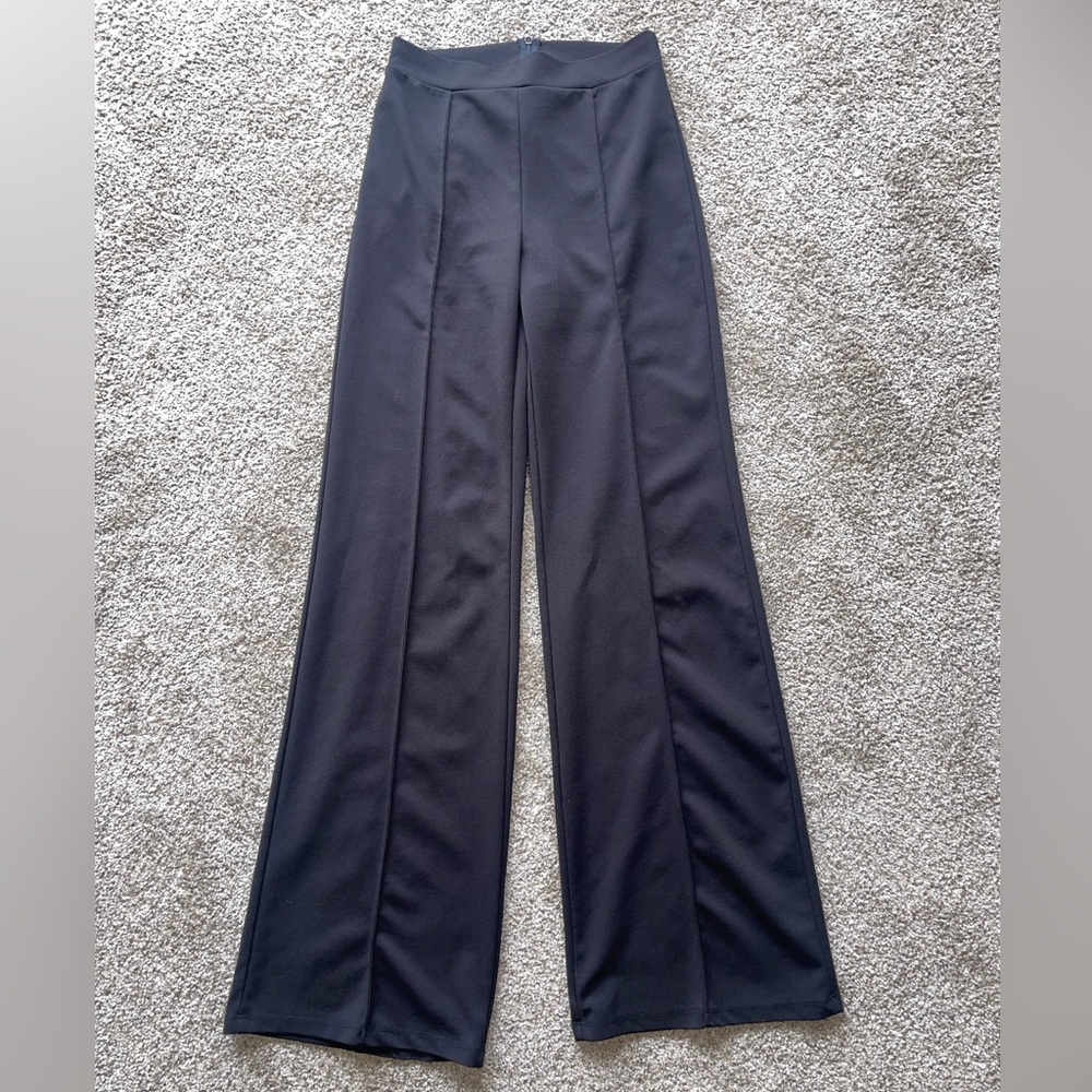 Fashion Nova Victoria High Rise Black Wide-Leg Pants (M)